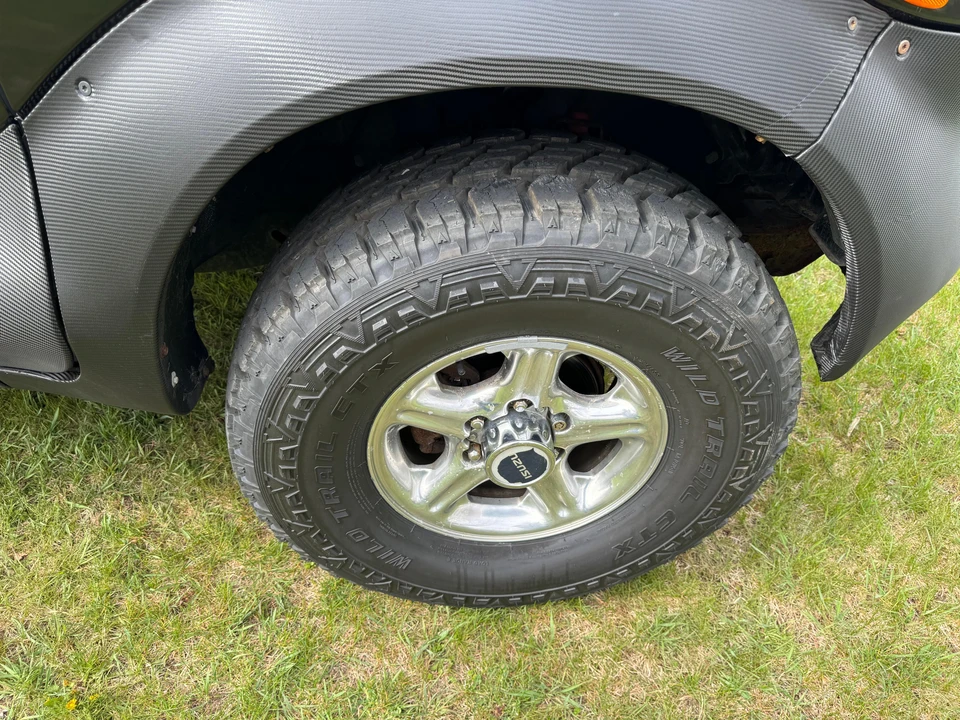 1999 Isuzu VehiCROSS - Image 30 of 31