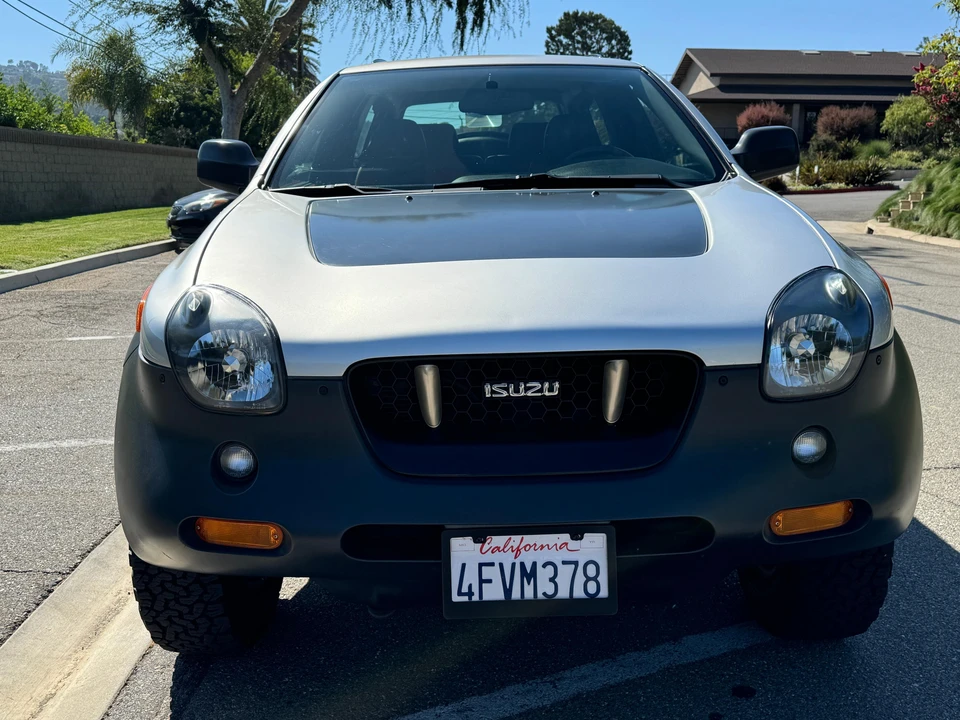 1999 Isuzu VehiCROSS - Image 6 of 31