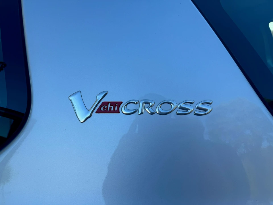 1999 Isuzu VehiCROSS - Image 23 of 31