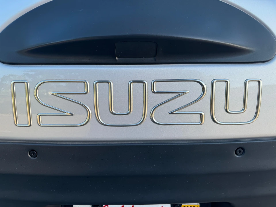 1999 Isuzu VehiCROSS - Image 27 of 31