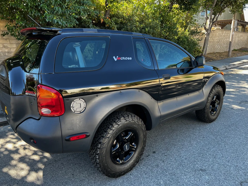 1999 Isuzu VehiCROSS - Image 12 of 31