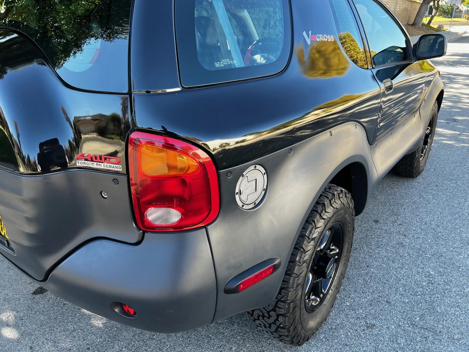 1999 Isuzu VehiCROSS - Image 16 of 31