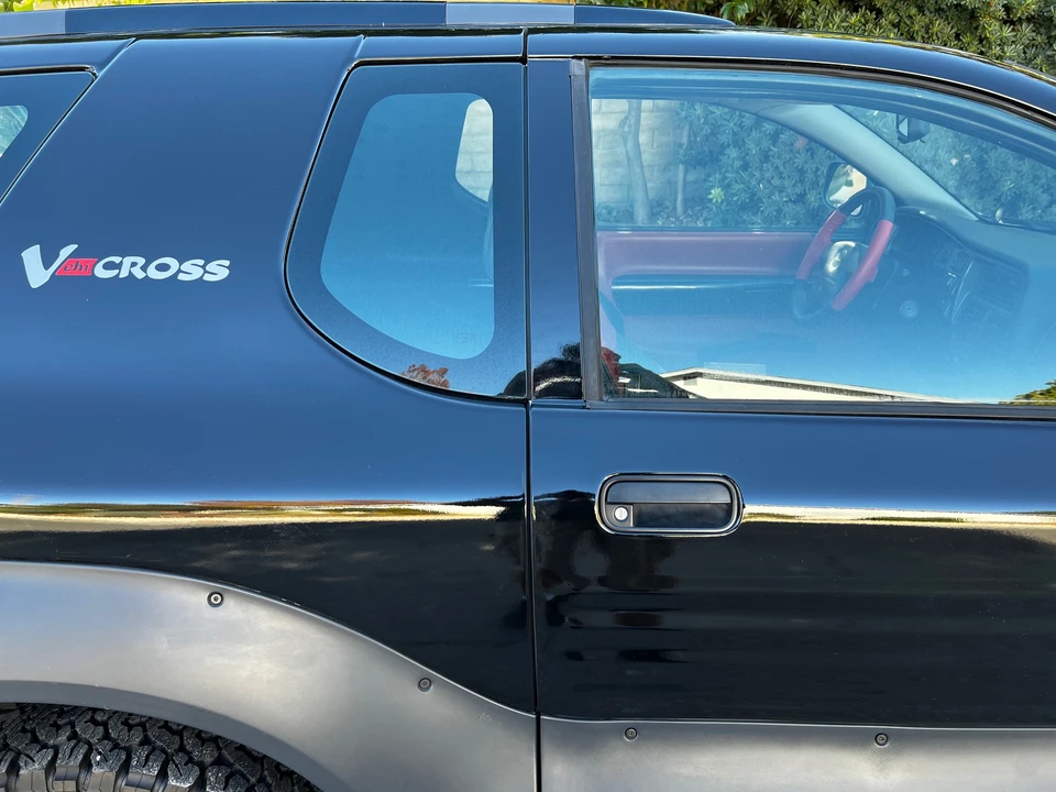 1999 Isuzu VehiCROSS - Image 21 of 31