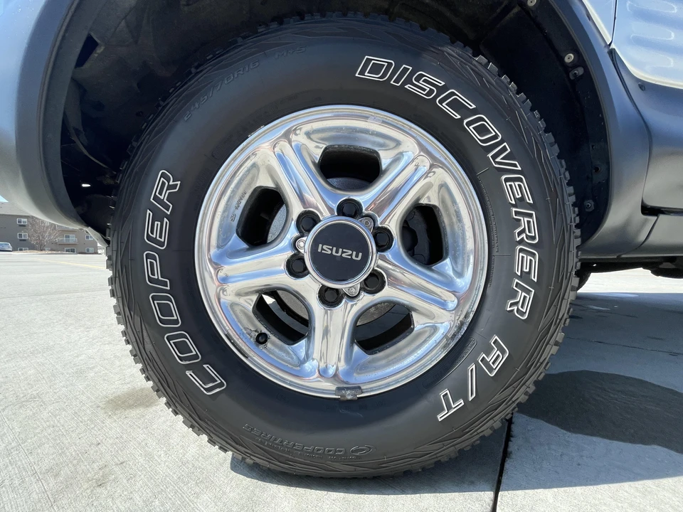 1999 Isuzu VehiCROSS - Image 20 of 31