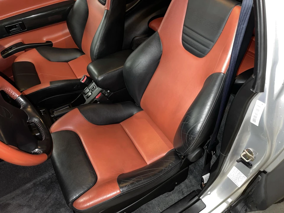 1999 Isuzu VehiCROSS - Image 28 of 31