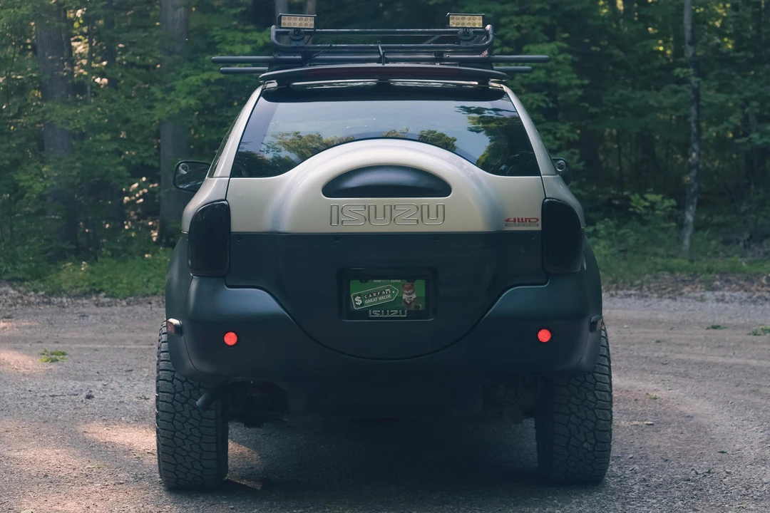 1999 Isuzu VehiCROSS - Image 5 of 31