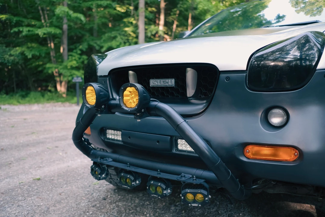 1999 Isuzu VehiCROSS - Image 13 of 31
