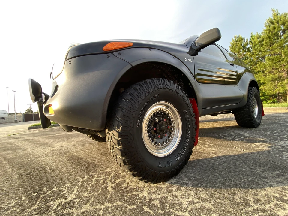 1999 Isuzu VehiCROSS - Image 9 of 31