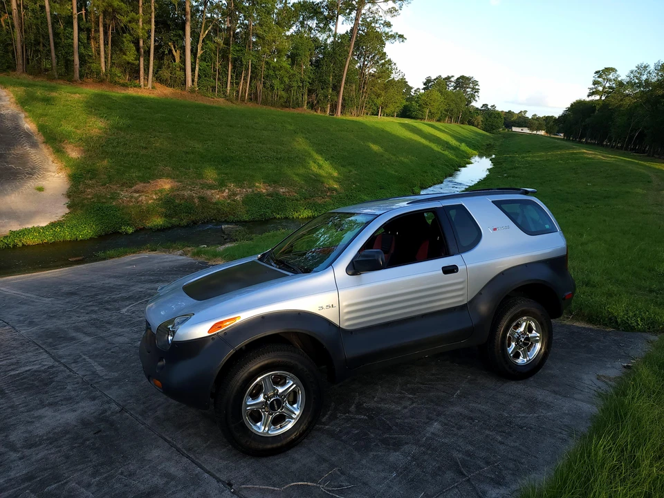 1999 Isuzu VehiCROSS - Image 10 of 31