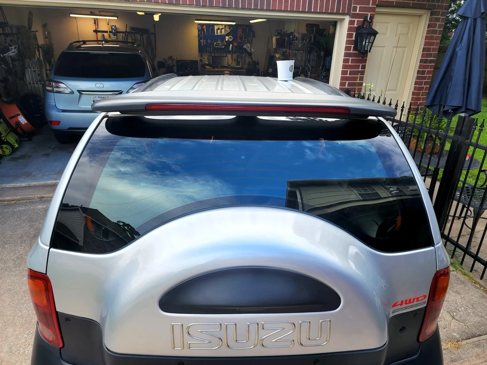 1999 Isuzu VehiCROSS - Image 27 of 31