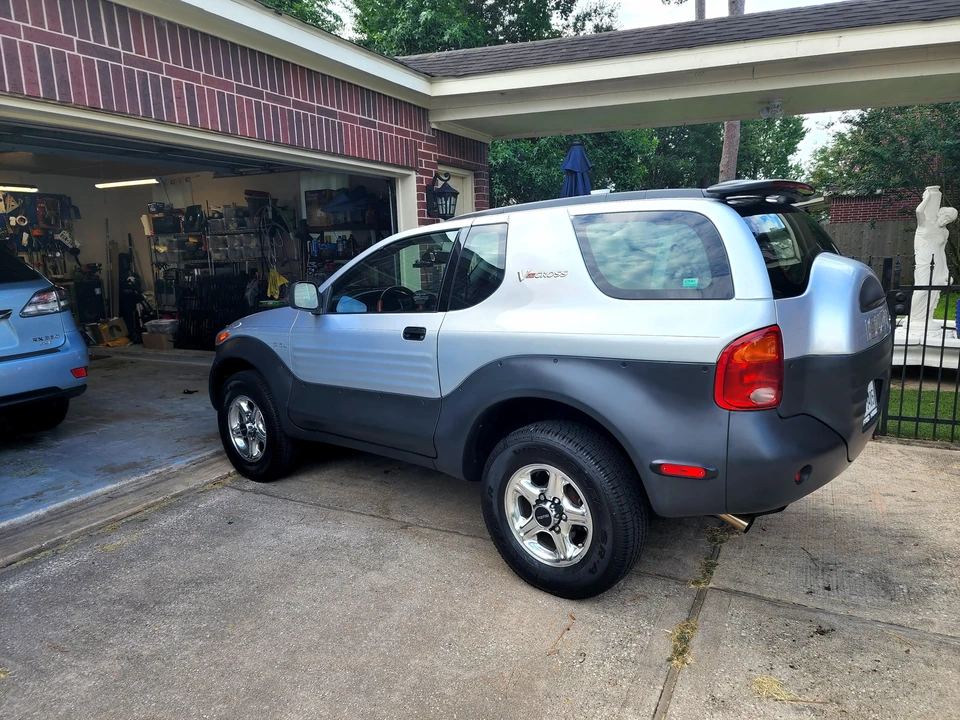 1999 Isuzu VehiCROSS - Image 12 of 31