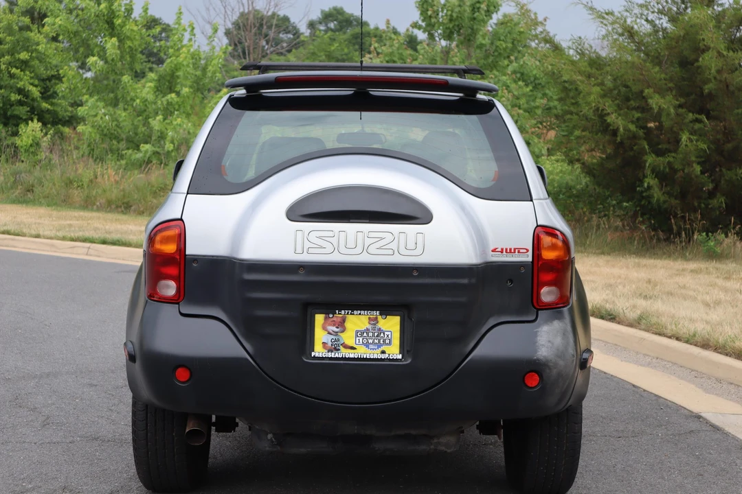 1999 Isuzu VehiCROSS - Image 10 of 31