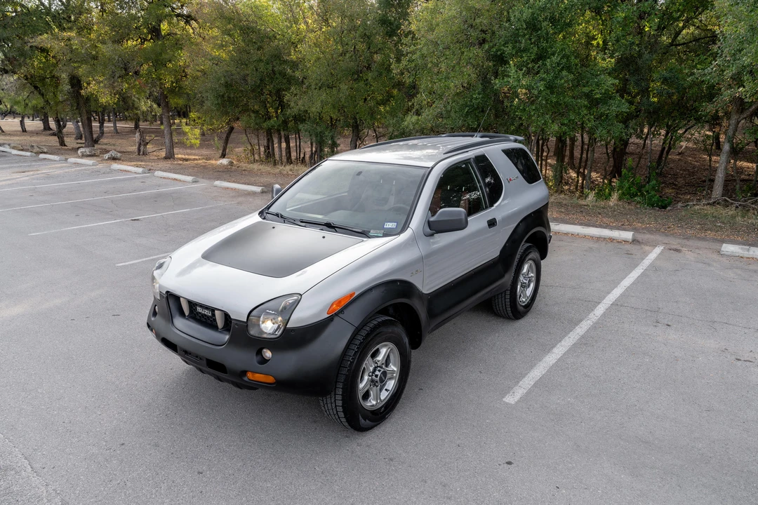1999 Isuzu VehiCROSS - Image 7 of 31
