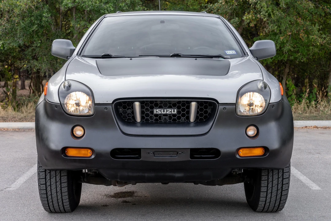 1999 Isuzu VehiCROSS - Image 2 of 31