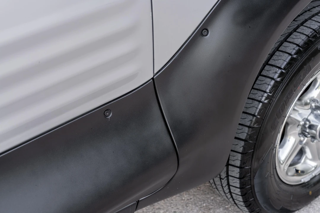 1999 Isuzu VehiCROSS - Image 25 of 31