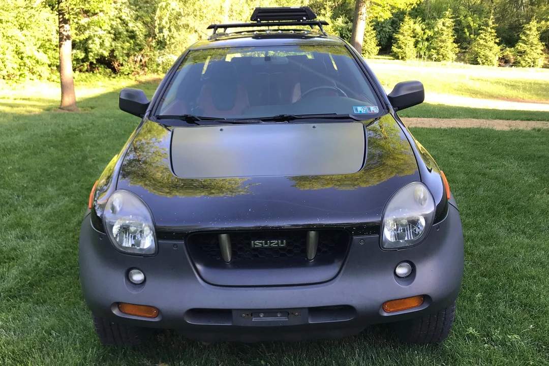 1999 Isuzu VehiCROSS - Image 2 of 31