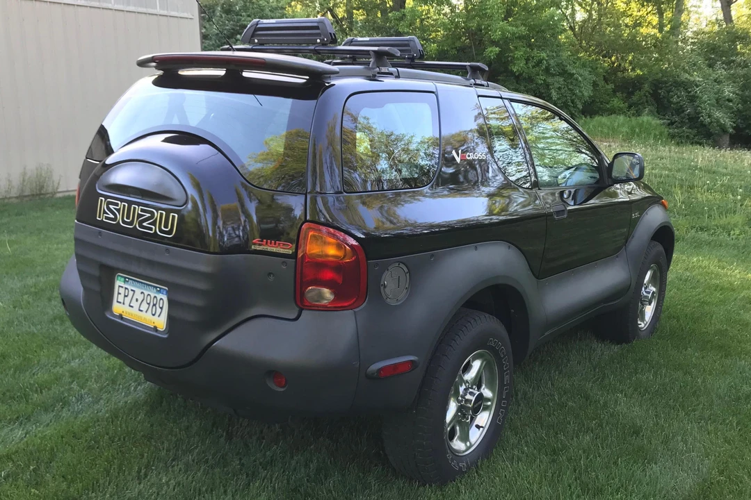 1999 Isuzu VehiCROSS - Image 4 of 31