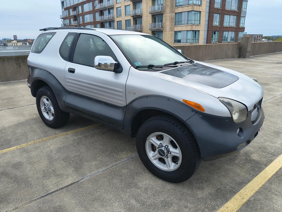 1999 Isuzu VehiCROSS - Image 10 of 31