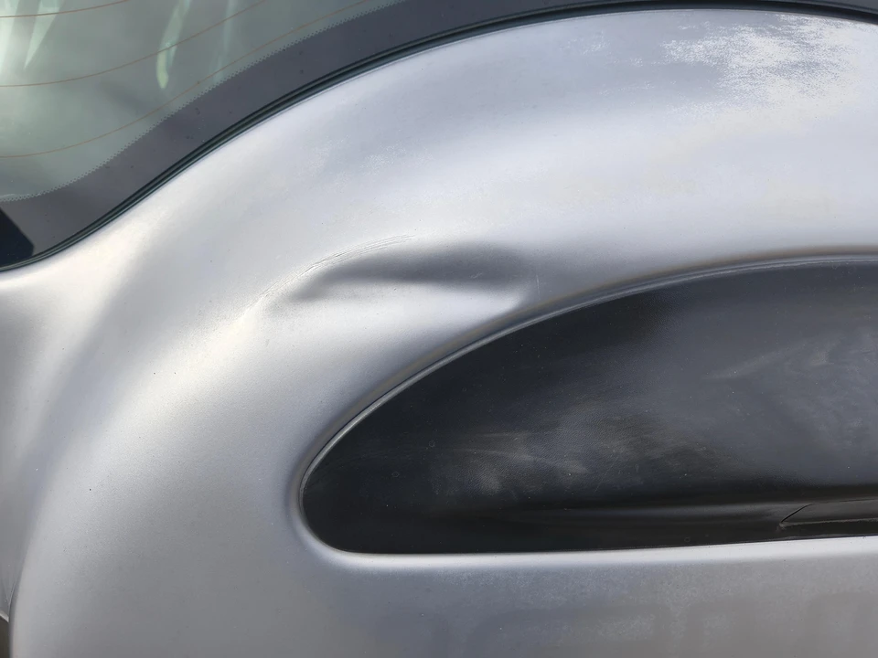 1999 Isuzu VehiCROSS - Image 24 of 31