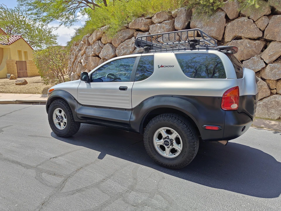 1999 Isuzu VehiCROSS - Image 11 of 31
