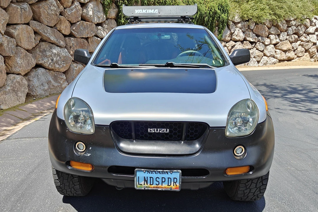 1999 Isuzu VehiCROSS - Image 2 of 31