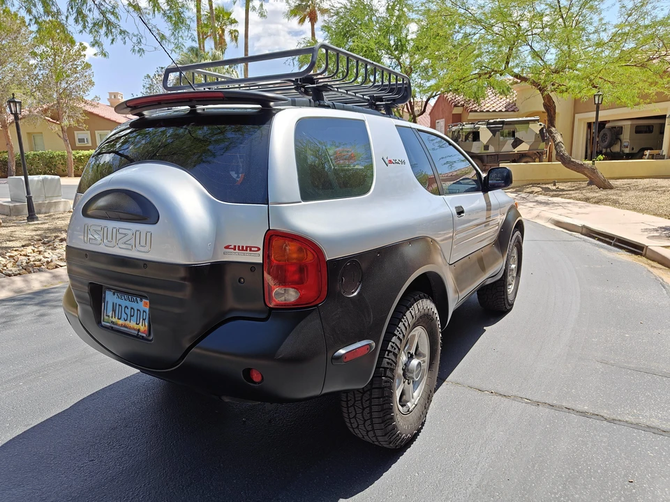 1999 Isuzu VehiCROSS - Image 16 of 31