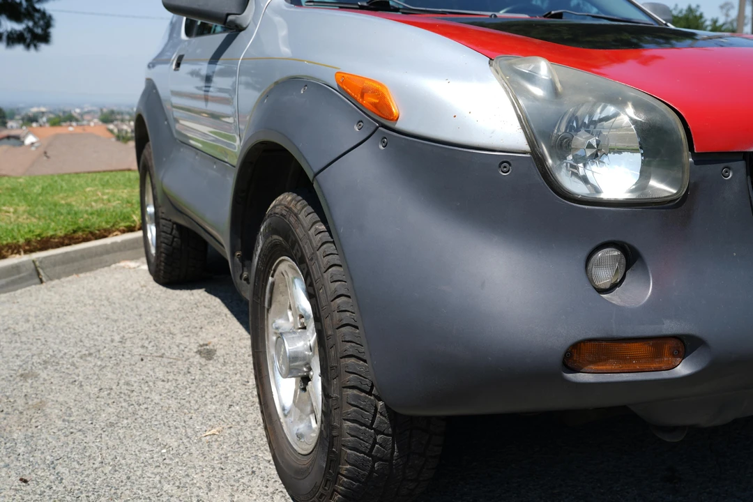 1999 Isuzu VehiCROSS - Image 23 of 31
