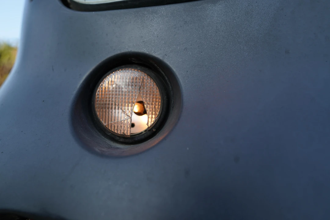 1999 Isuzu VehiCROSS - Image 28 of 31
