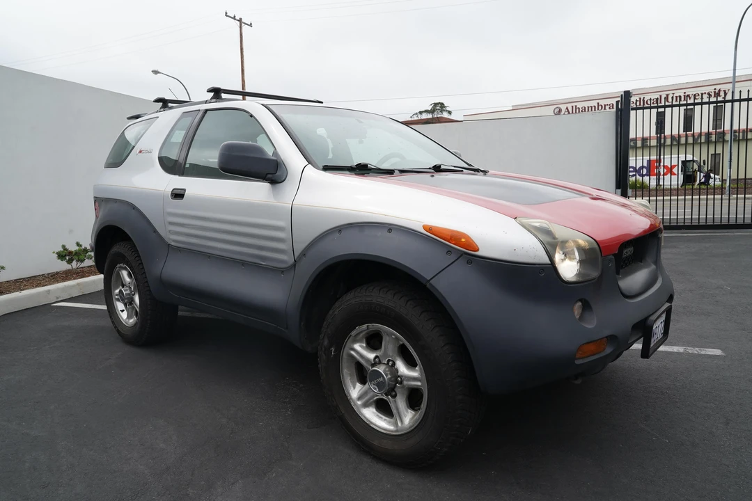 1999 Isuzu VehiCROSS - Image 14 of 31