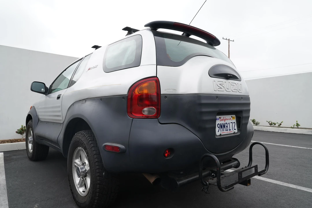 1999 Isuzu VehiCROSS - Image 11 of 31