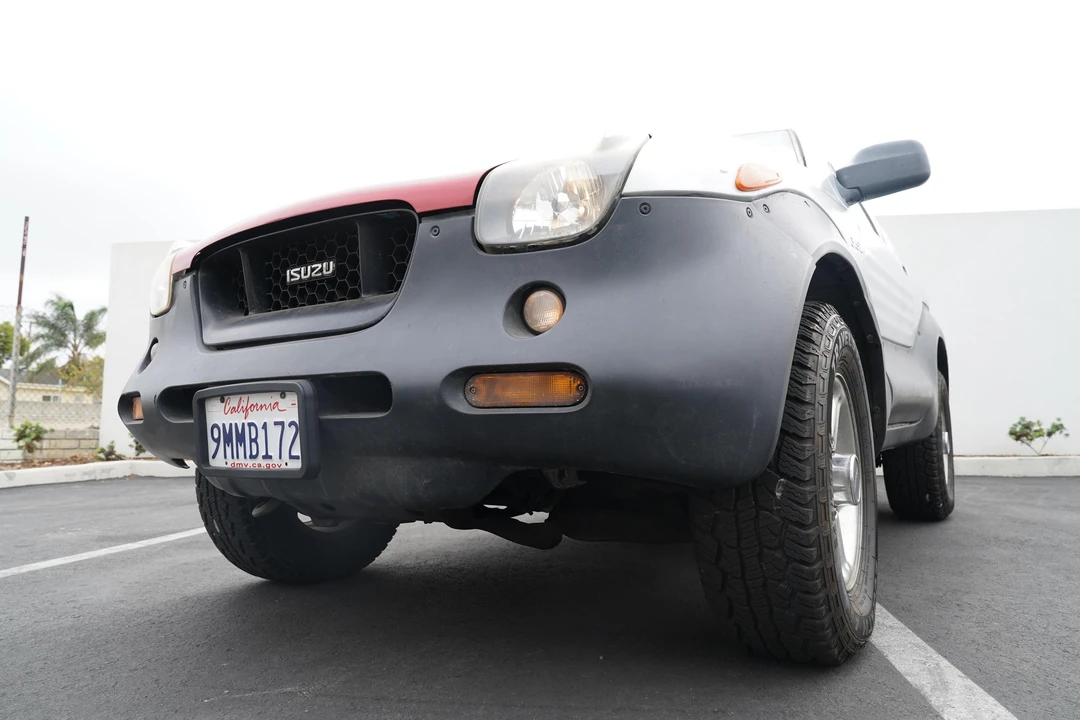 1999 Isuzu VehiCROSS - Image 7 of 31