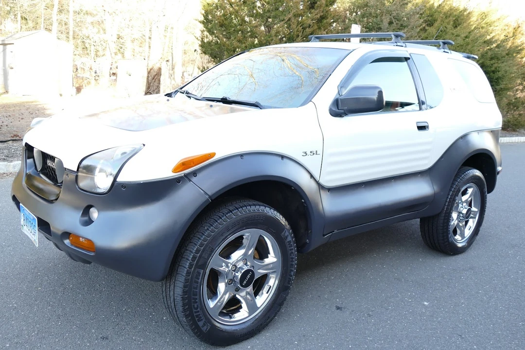 1999 Isuzu VehiCROSS - Image 4 of 31
