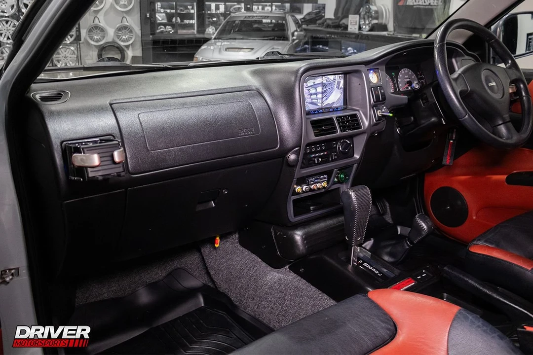 1999 Isuzu VehiCROSS - Image 14 of 25
