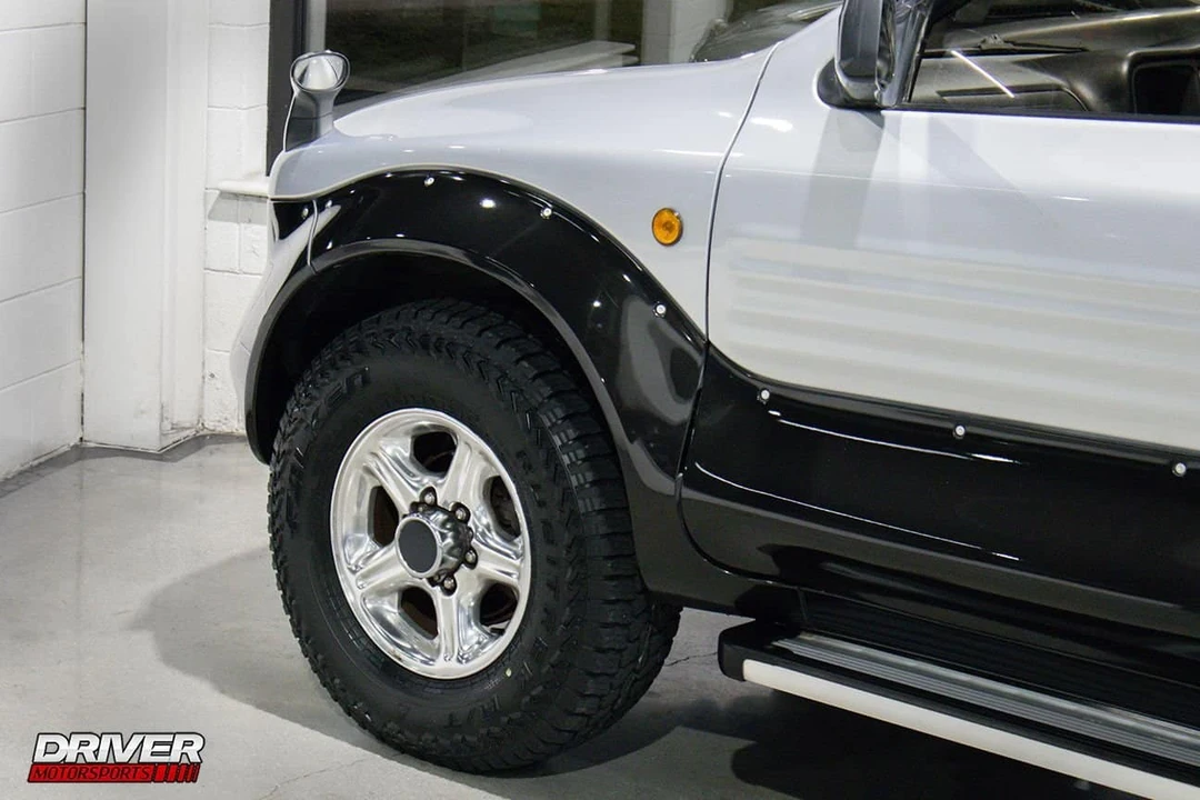 1999 Isuzu VehiCROSS - Image 21 of 25