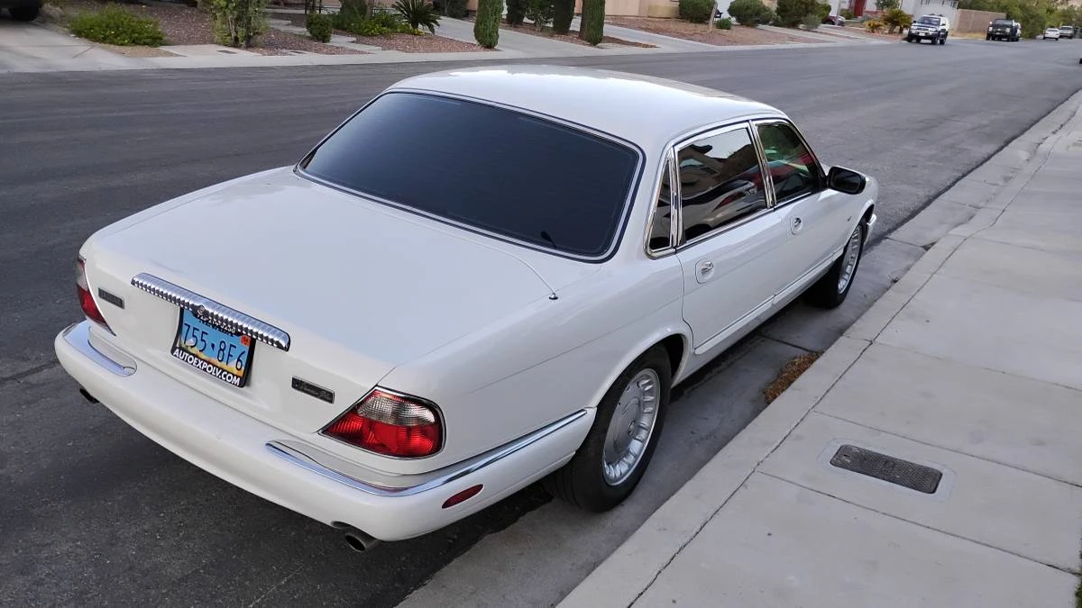 1999 Jaguar X308 XJ - Image 4 of 14