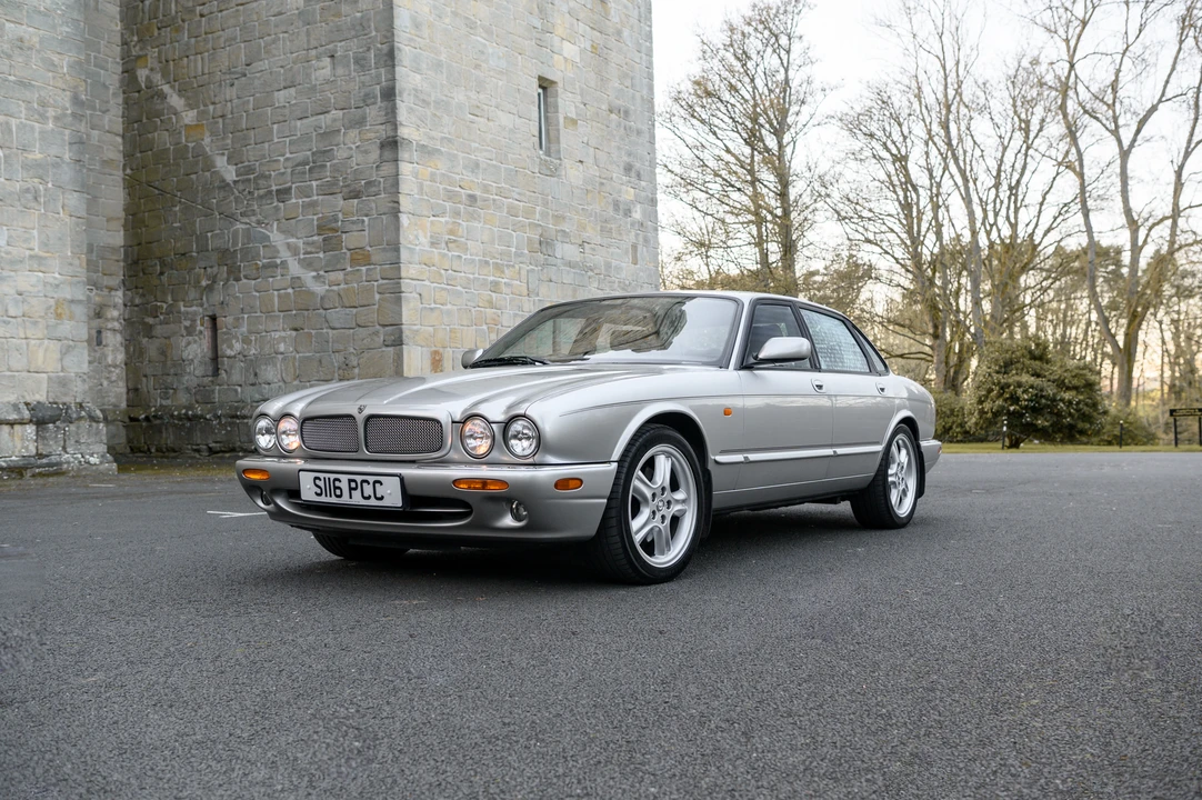 1999 Jaguar X308 XJR - Image 19 of 31