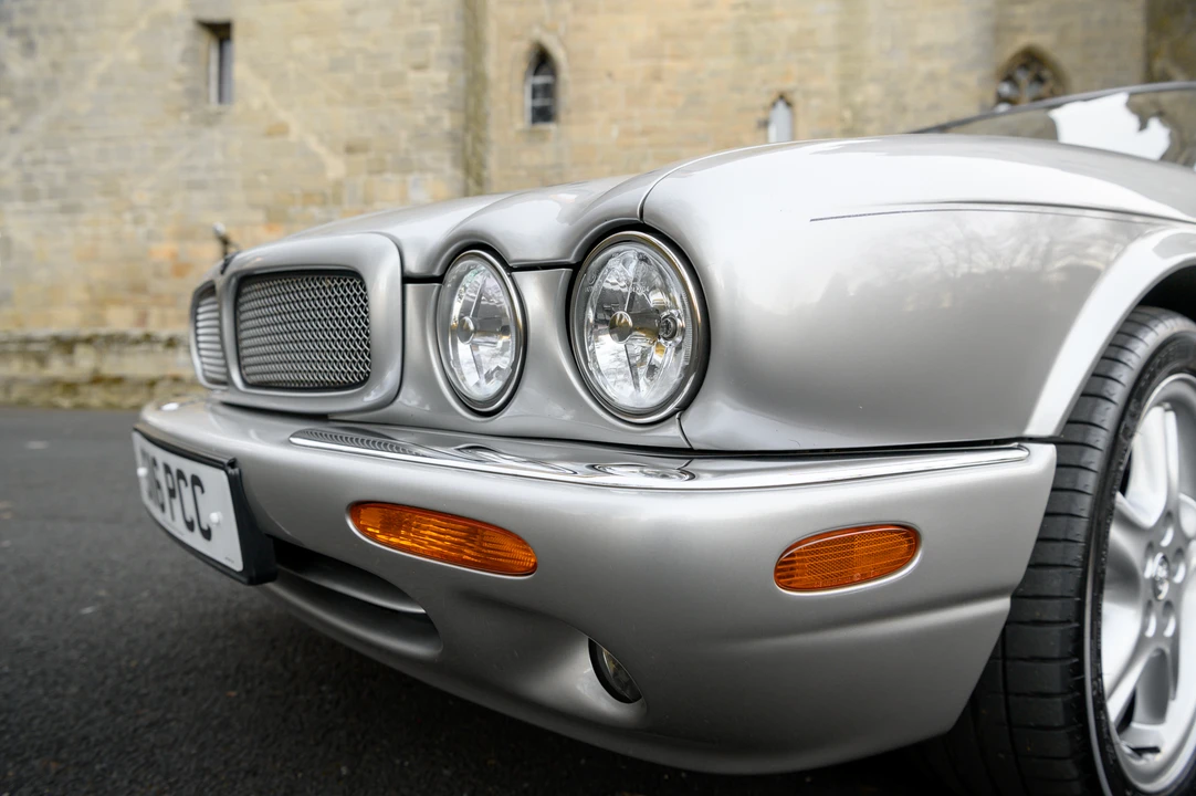1999 Jaguar X308 XJR - Image 28 of 31