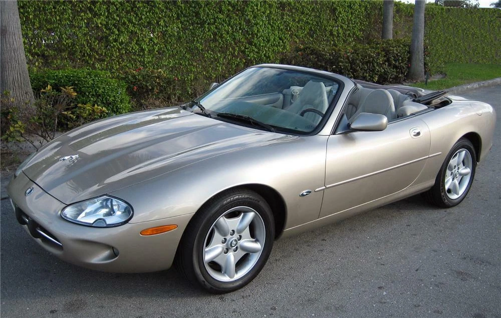 1999 Jaguar X100 XK8 - Image 2 of 4
