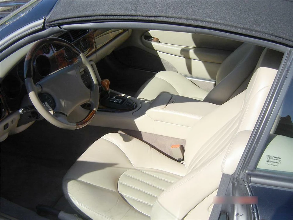 1999 Jaguar X100 XK8 - Image 3 of 3
