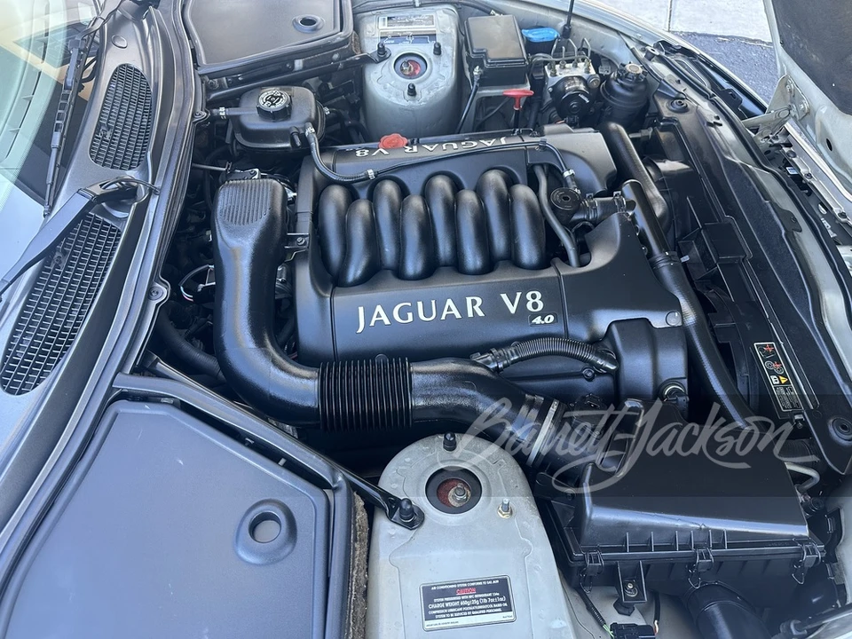 1999 Jaguar X100 XK8 - Image 3 of 24