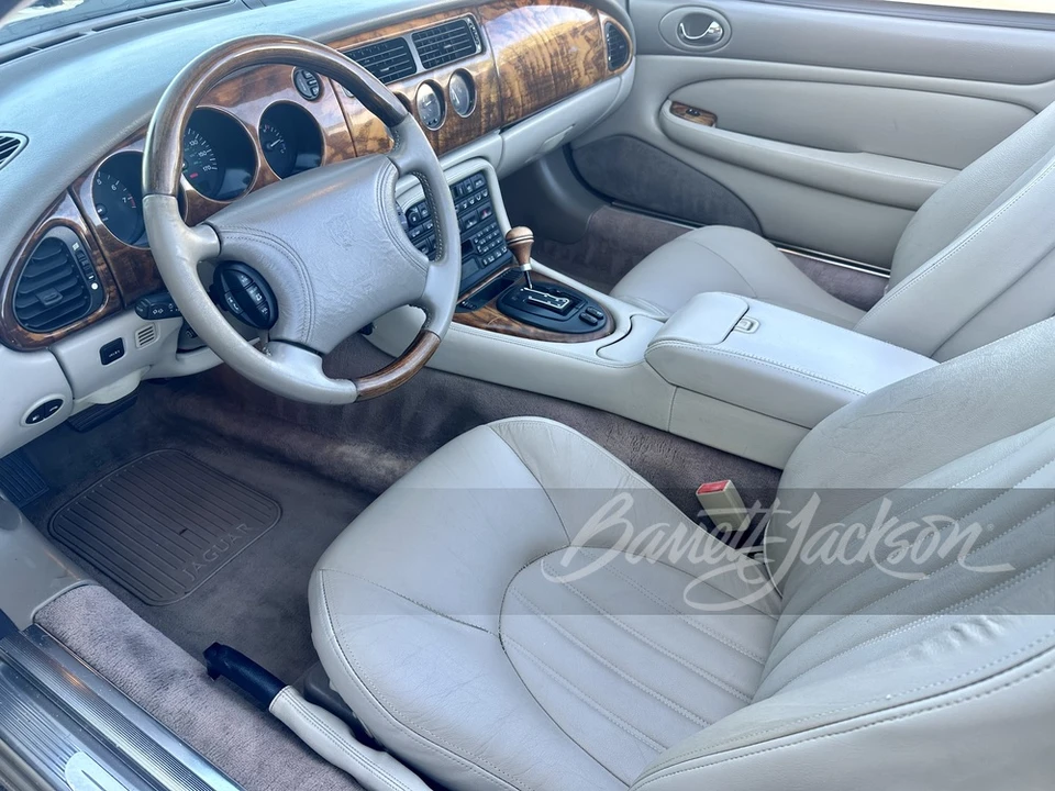 1999 Jaguar X100 XK8 - Image 4 of 24