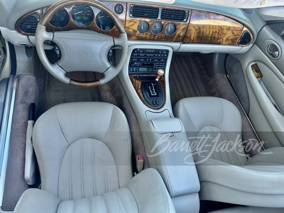 1999 Jaguar X100 XK8 - Image 9 of 24