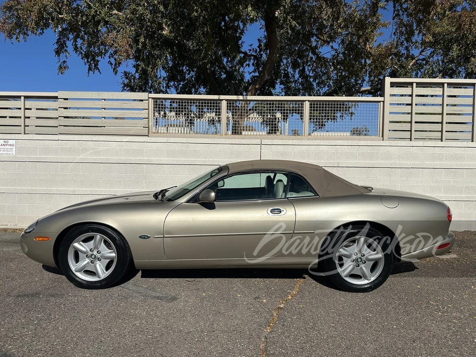 1999 Jaguar X100 XK8 - Image 15 of 24