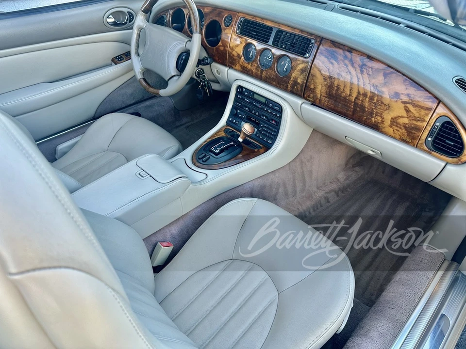 1999 Jaguar X100 XK8 - Image 18 of 24