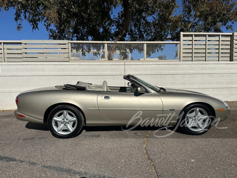 1999 Jaguar X100 XK8 - Image 5 of 24