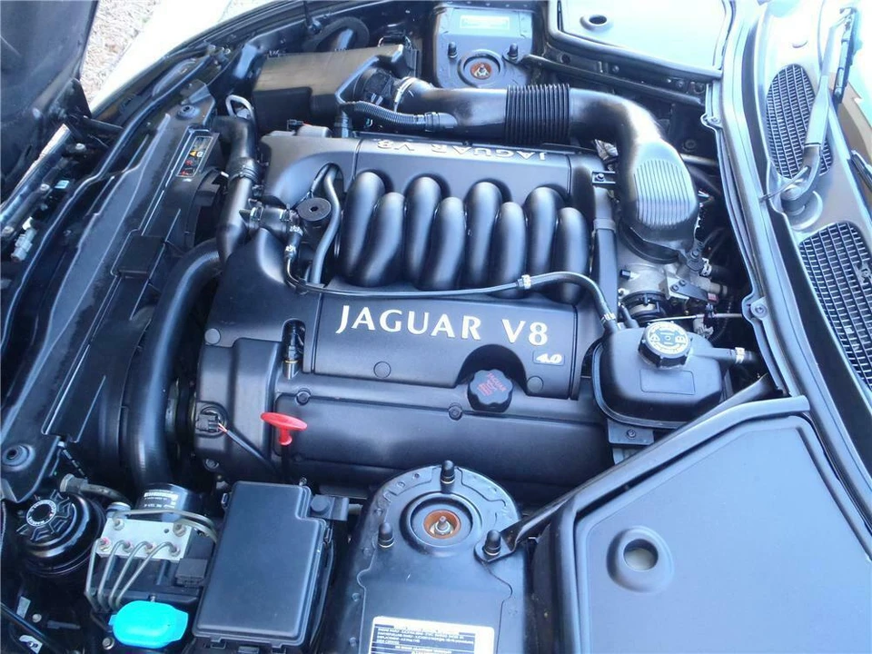 1999 Jaguar X100 XK8 - Image 3 of 5