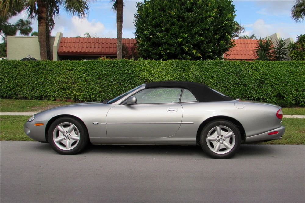 1999 Jaguar X100 XK8 - Image 4 of 4