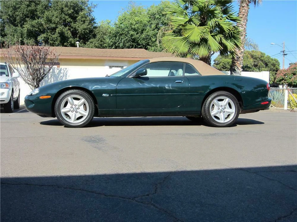1999 Jaguar X100 XK8 - Image 3 of 3