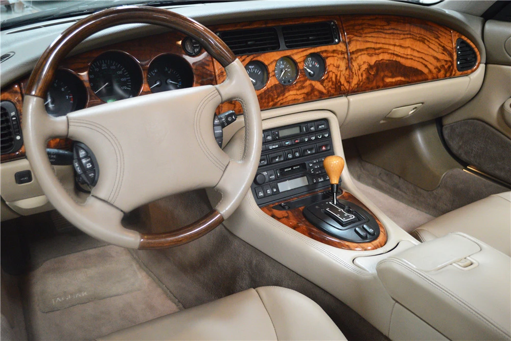 1999 Jaguar X100 XK8 - Image 4 of 5