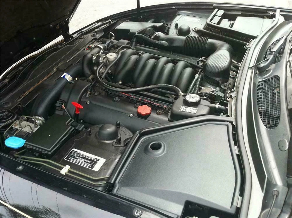 1999 Jaguar X100 XK8 - Image 3 of 5